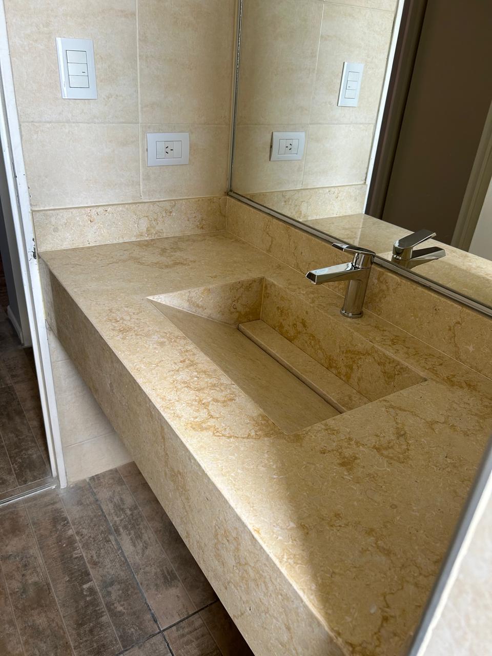 Bacha integrada en Marmol Beige